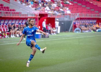 Le FC Servette en discussions avec l’ESTAC pour Tom Akpakoun